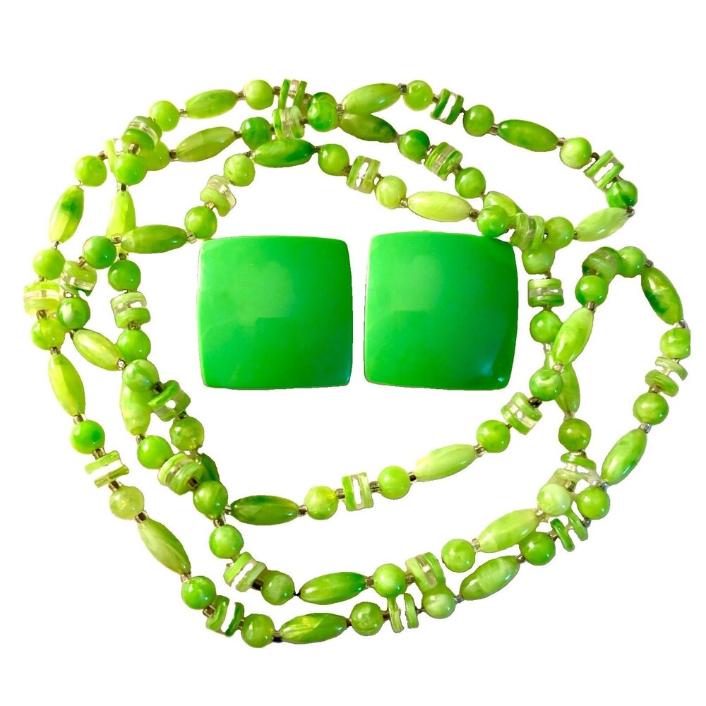 Vintage 47” Lime Green Lucite Style Bead Necklace & Matching Post Earrings Set
